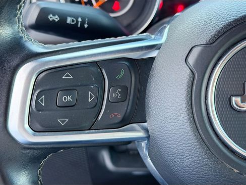 Used 2020 Jeep Gladiator Sport w/ Quick Order Package 24S AWD/4WD image 18