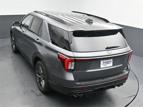 New 2026 Ford Explorer ST image 29
