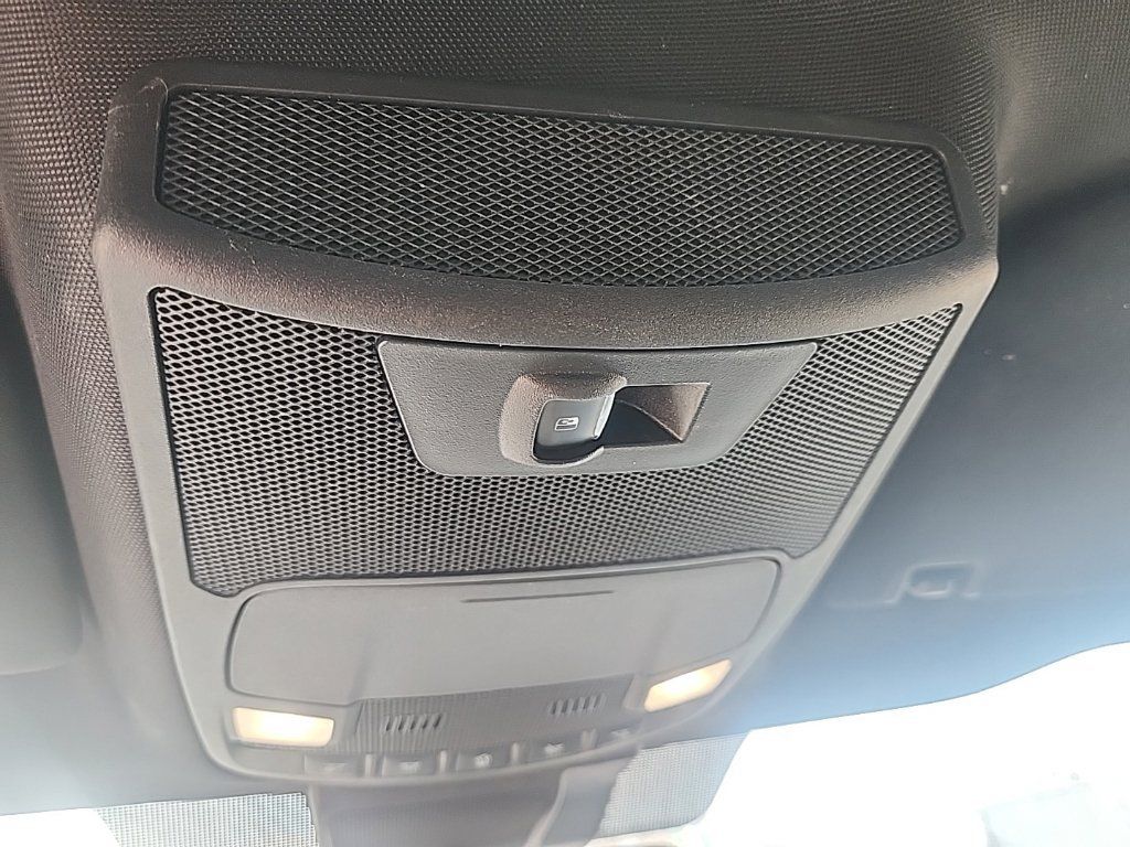 Used 2019 Ford F150 XLT w/ Equipment Group 302A Luxury RWD image 25