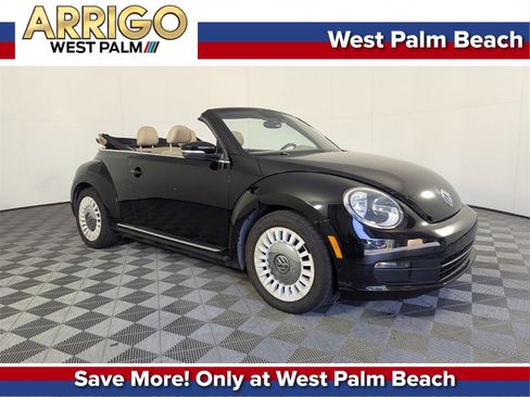 Used 2013 Volkswagen Beetle 2.5 image 1