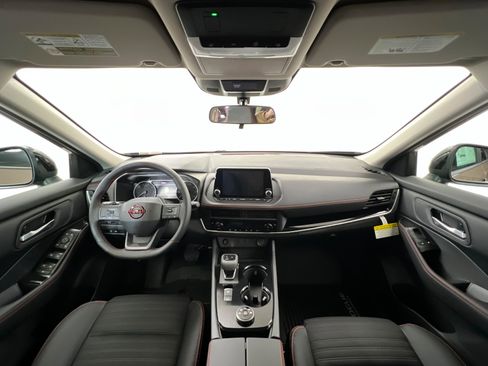 New 2026 Nissan Rogue SV image 9