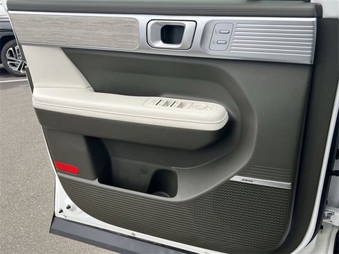 Used 2025 Hyundai Santa Fe Calligraphy image 32