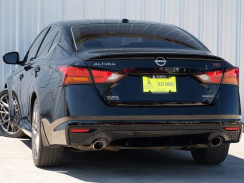 Used 2024 Nissan Altima 2.0 SR image 5