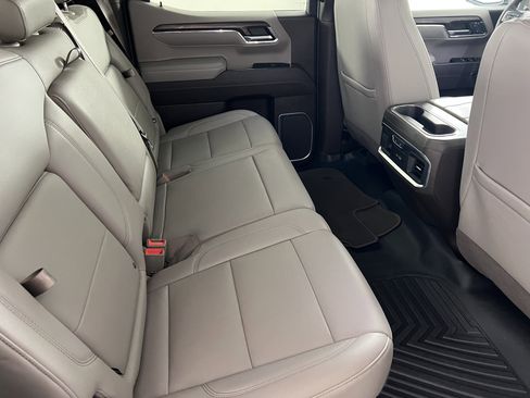 Used 2023 GMC Sierra 1500 SLT image 22