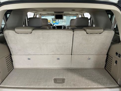 Used 2015 Chevrolet Tahoe LTZ AWD/4WD image 19