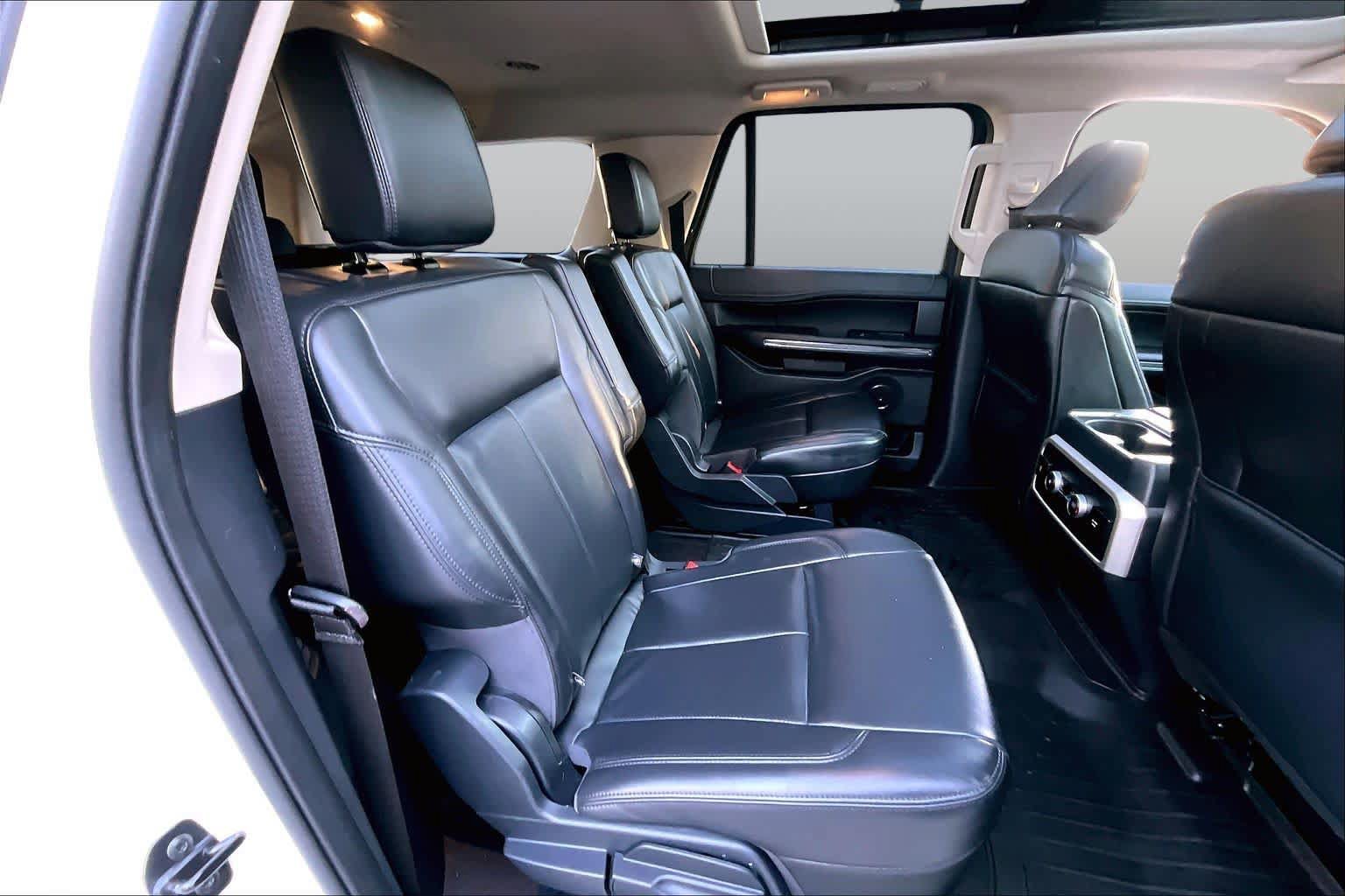 Used 2024 Ford Expedition Max XLT AWD/4WD image 19