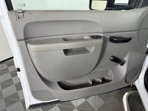 Used 2013 Chevrolet Silverado 2500 W/T image 15