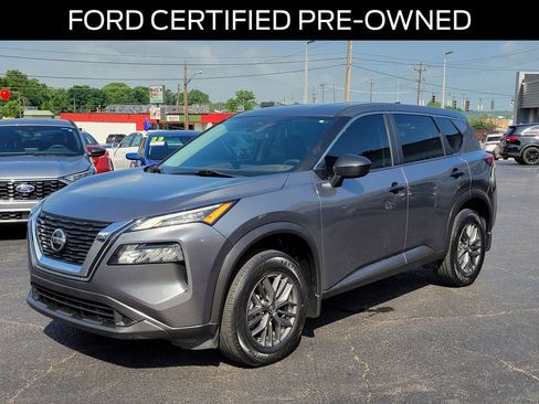 Used 2021 Nissan Rogue S FWD image 2
