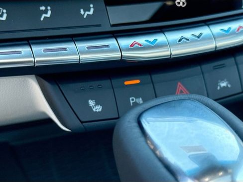 New 2026 Cadillac CT4 Luxury image 21