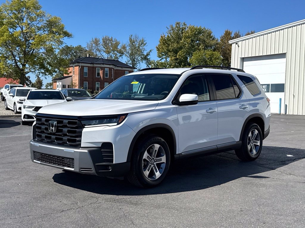 Certified 2026 Honda Pilot EX-L image 3