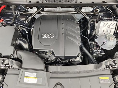 Used 2025 Audi Q5 2.0T Premium Plus w/ Premium Plus Package image 31