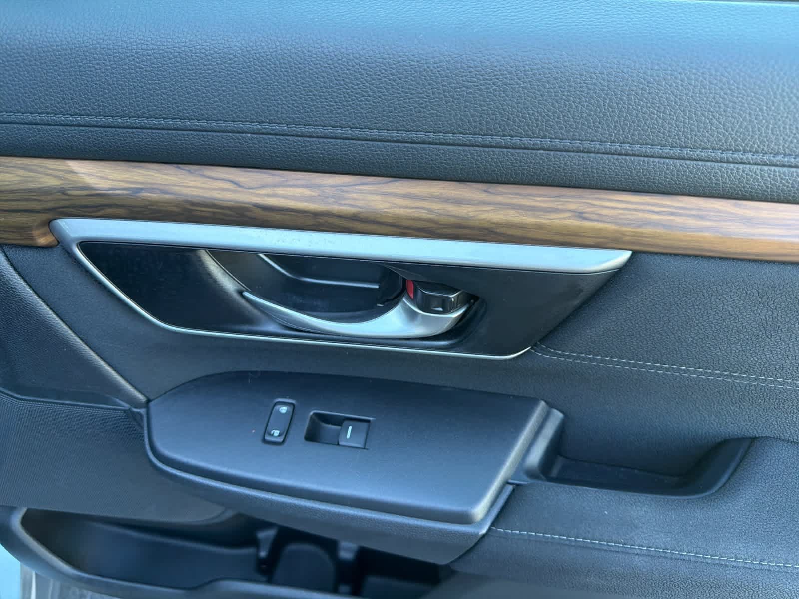 Used 2020 Honda CR-V EX image 18