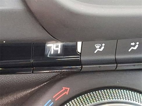 Used 2023 Chevrolet Camaro LT image 19