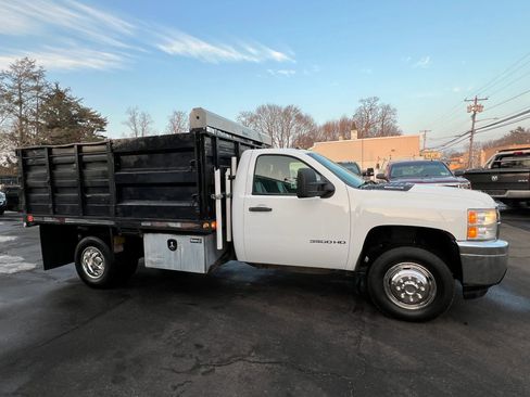 Used 2013 Chevrolet Silverado 3500 W/T w/ Snow Plow Prep Package image 6