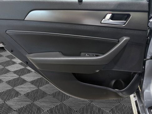 Used 2017 Hyundai Sonata Limited 2.0T image 19