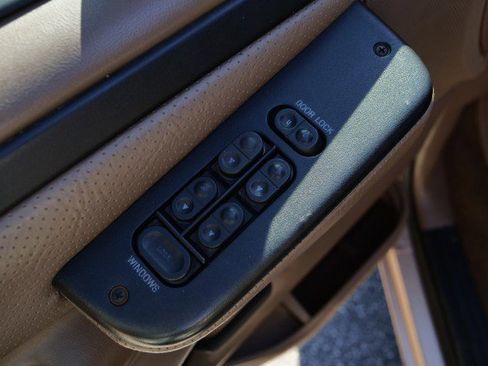 Used 1997 Ford F350 2WD Crew Cab image 24