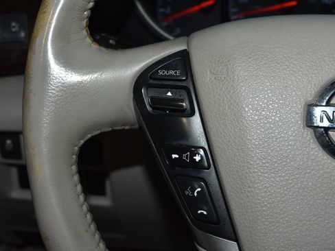 Used 2012 Nissan Quest SV w/ Protection Pkg FWD image 7