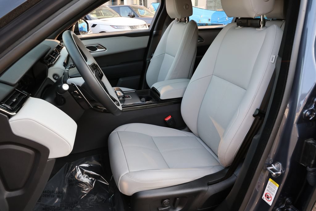 Certified 2026 Land Rover Range Rover Velar S AWD/4WD image 8