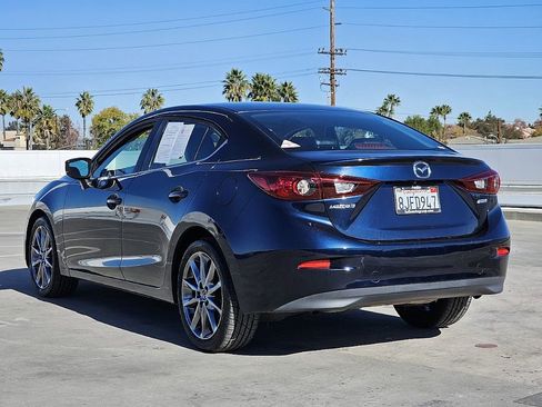Used 2018 MAZDA MAZDA3 Touring image 14