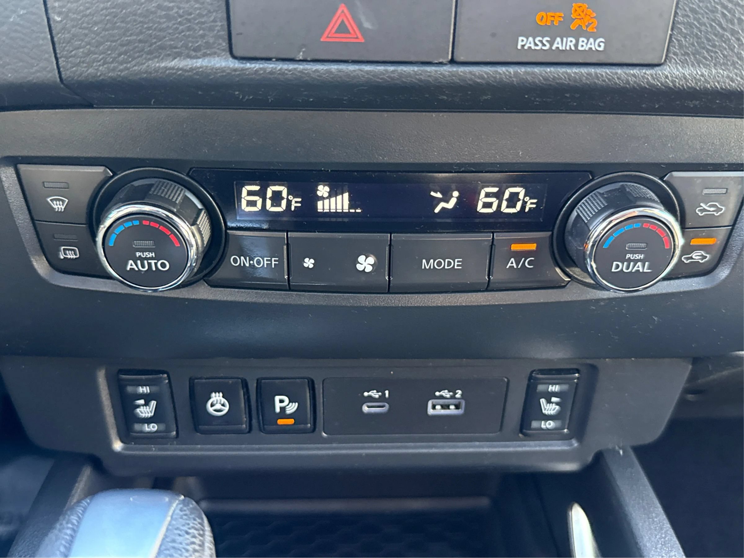 Used 2022 Nissan Frontier SV w/ SV Premium Package AWD/4WD image 33