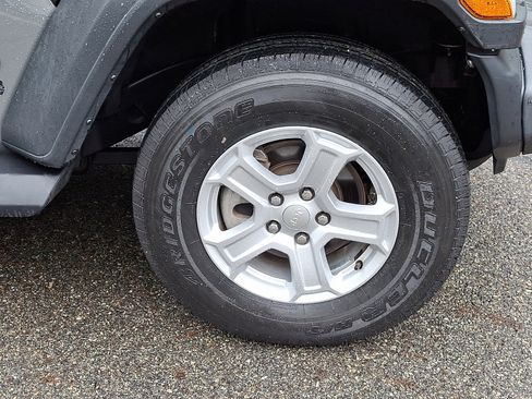 Certified 2021 Jeep Wrangler Unlimited Sport image 9