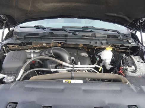 Used 2019 RAM 1500 Big Horn AWD/4WD image 17
