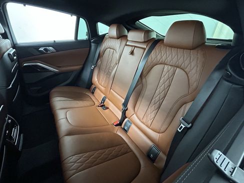 Used 2023 BMW X6 xDrive40i w/ Executive Package image 34
