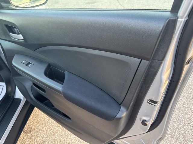Used 2016 Honda CR-V SE image 19