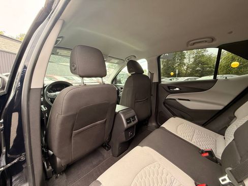Used 2020 Chevrolet Equinox LS w/ LPO, Cargo Package AWD/4WD image 16
