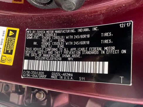 Used 2018 Toyota Highlander XLE AWD/4WD image 27