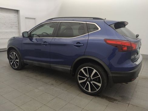 Used 2019 Nissan Rogue Sport SL FWD image 3