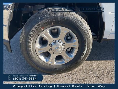 New 2026 RAM 3500 Big Horn image 9