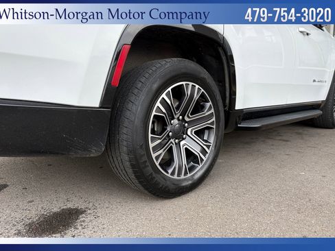 Used 2024 Jeep Wagoneer Series II w/ Flexible Seating Group image 49