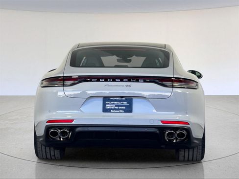 Certified 2023 Porsche Panamera 4S image 7