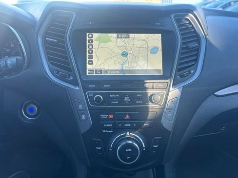 Used 2017 Hyundai Santa Fe Sport AWD/4WD image 25
