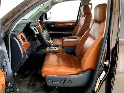Used 2021 Toyota Tundra 1794 Edition image 15