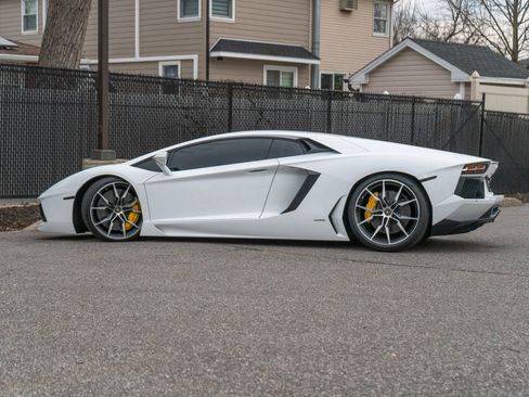 Used 2017 Lamborghini Aventador LP 700-4 AWD/4WD image 35