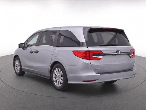 Used 2021 Honda Odyssey LX image 3