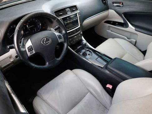 Used 2011 Lexus IS 250 image 14