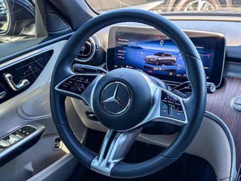 Used 2023 Mercedes-Benz C 300 Sedan image 14