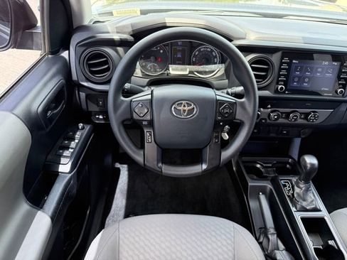 Used 2020 Toyota Tacoma SR AWD/4WD image 23