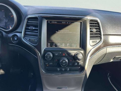 Used 2014 Jeep Grand Cherokee Limited image 30
