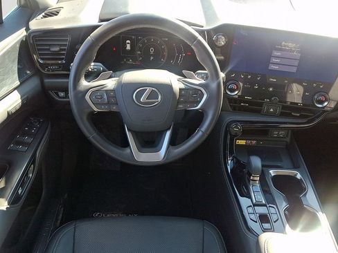 Used 2024 Lexus NX 350 AWD image 12