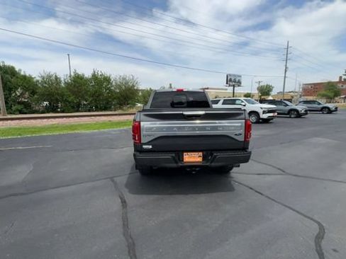Used 2017 Ford F150 Platinum w/ Equipment Group 701A Luxury AWD/4WD image 7