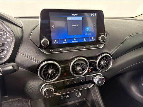 Used 2023 Nissan Sentra SV image 16