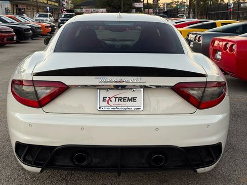 Used 2013 Maserati GranTurismo Sport image 3