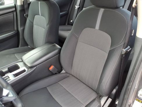 Used 2024 Nissan Sentra SV FWD image 15