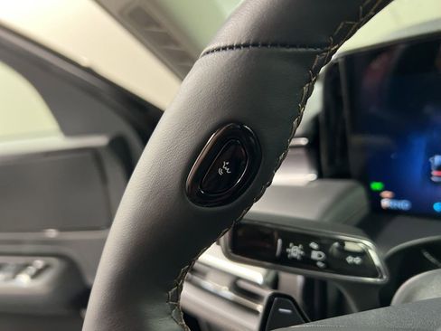 New 2026 Lincoln Aviator AWD image 18