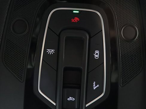 Used 2022 Audi RS 7 4.0T image 62