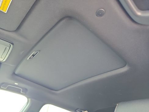 Used 2025 Honda CR-V Sport-L image 17